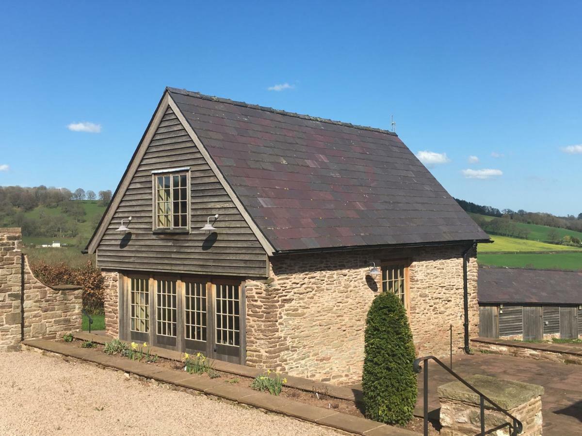 Demesne Farm Guesthouse 몬머스 외부 사진